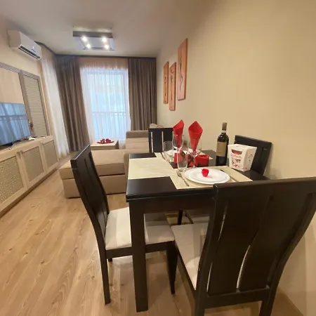 Argisht 647 Apartamento Golden Sands